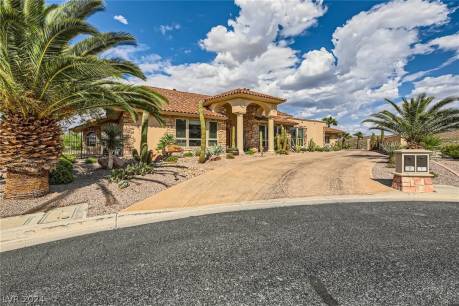2 Camino La Venta Ct
