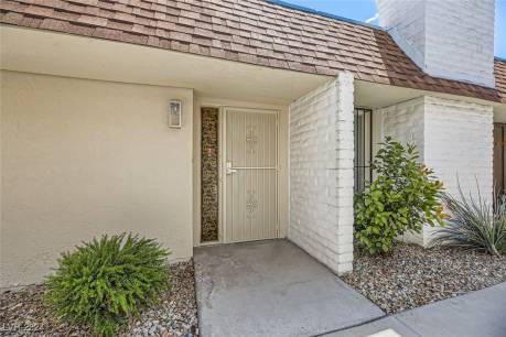 2756 Heritage Ct