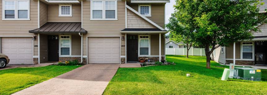 228 Hidden Creek Dr