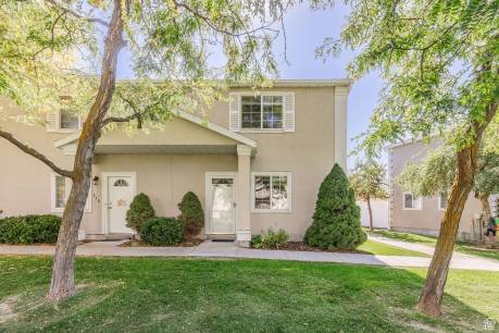 115 Penhurst Pl N