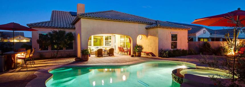 18277 W Thistle Landing Dr