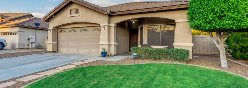 109 S 115th Dr