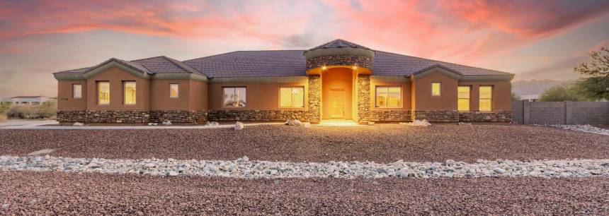3726 N 201st Dr
