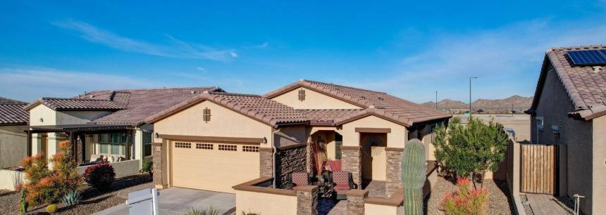 18064 W Nighthawk Way