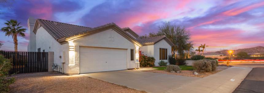 17598 W Summit Dr