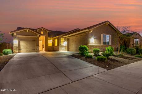 18399 W Brookwood Dr