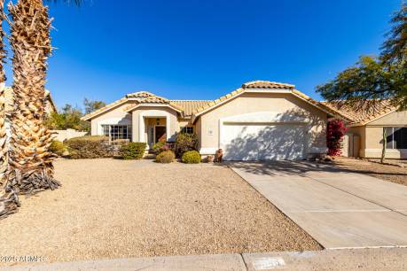 16146 E Gleneagle Dr