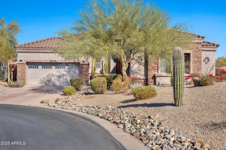 18672 W Santa Irene Dr