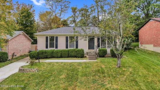 5504 Wooded Lake Dr