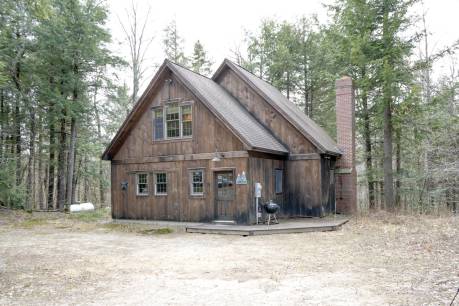 35 Mann Camp Rd