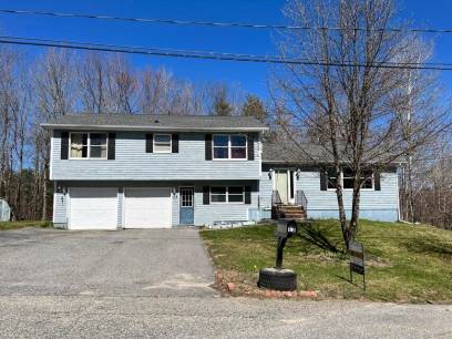 13 Raiche St