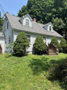 1449 Hallowell Rd