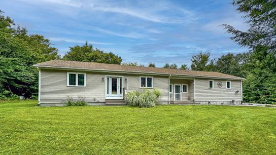 79 Carissa Dr