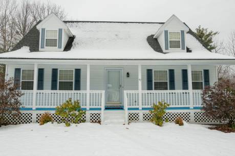 47 Tuckaway Dr