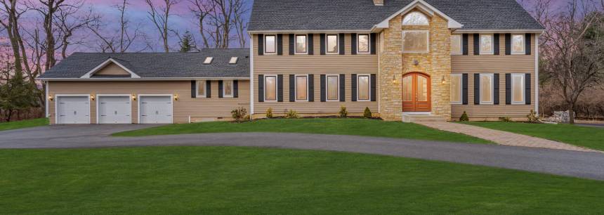 19 Teak Ln