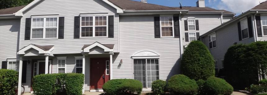 971 Lily Ct