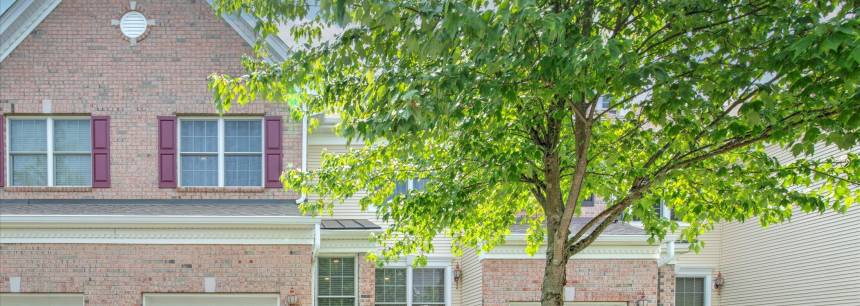 48 Demarest Dr