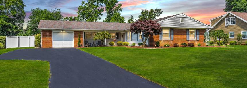 11 Scott Ln