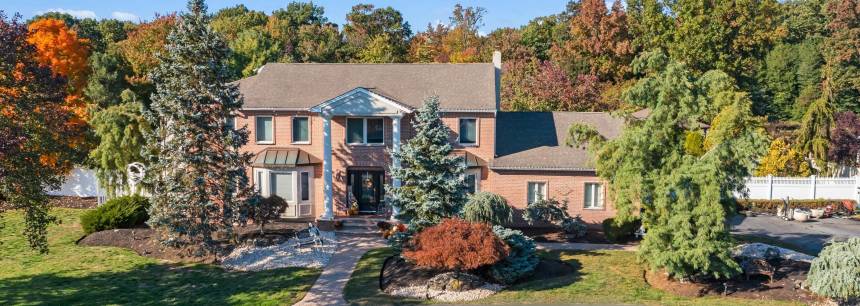 32 Rowena Rd