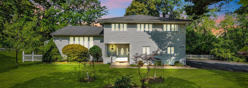 36 Shrewsbury Dr