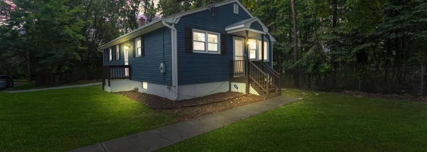 809 Center St
