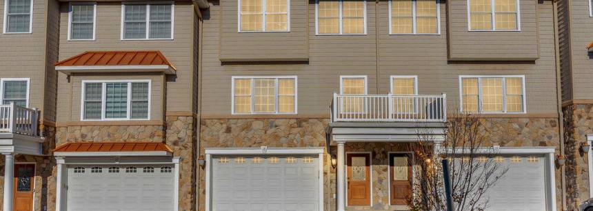 18 White Oak Ln