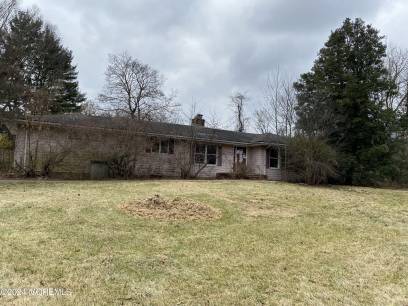 4408 Province Line Rd