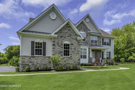 61 Highland Ridge Rd