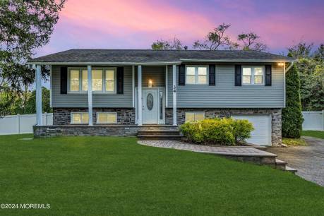 34 Wickatunk Rd