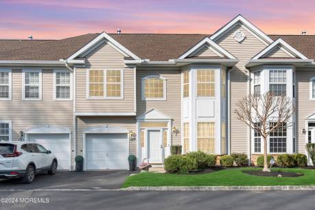 169 Shinnecock Dr