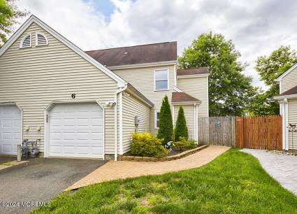 6 Cummings Ct