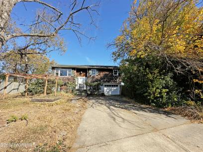 7 Creek Rd
