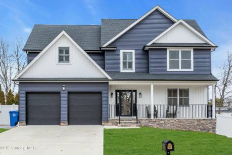 1050 Vessel Ln