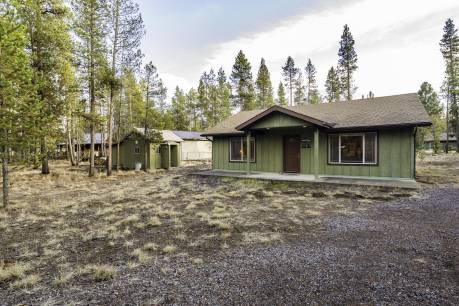16849 Sun Country Dr