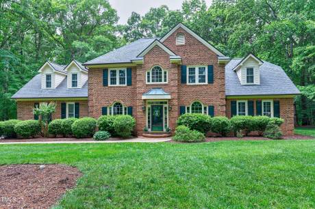 5 Sagamore Pl