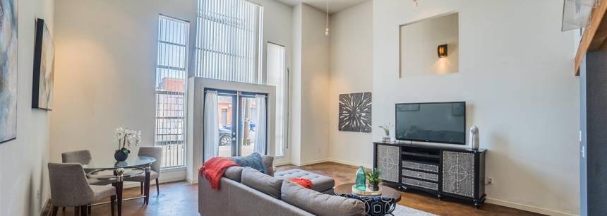 311 4th St #123 123