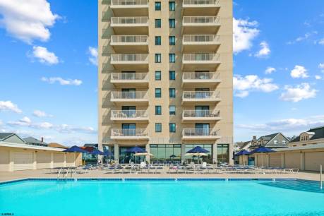 5000 Boardwalk 1716