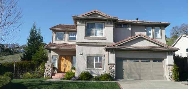 730 North Pond Ct