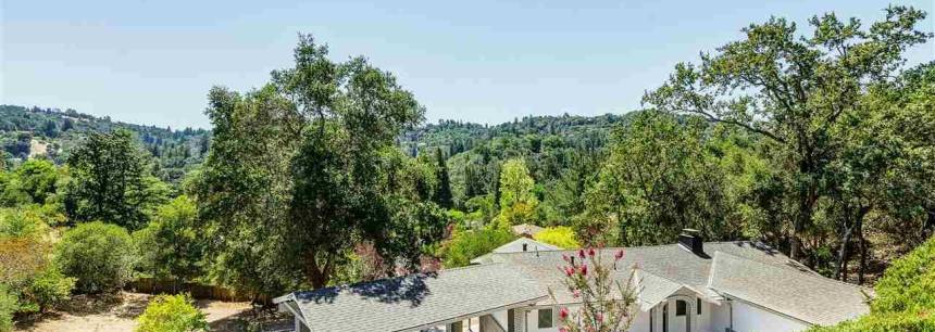 6 Saint James Ct