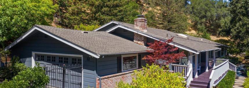 12 Springhill Ln