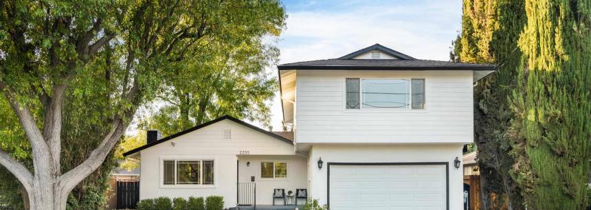 2255 Rockne Dr
