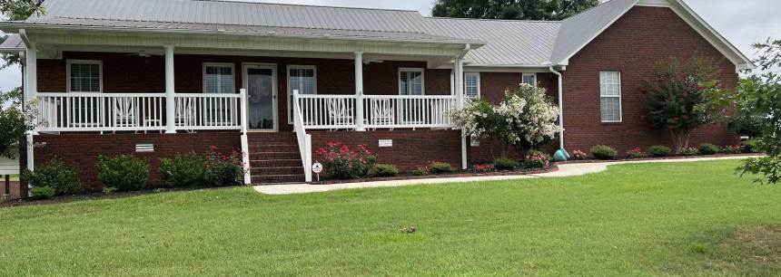 290 Mayfield Road