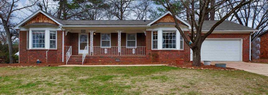 2109 Buckingham Drive