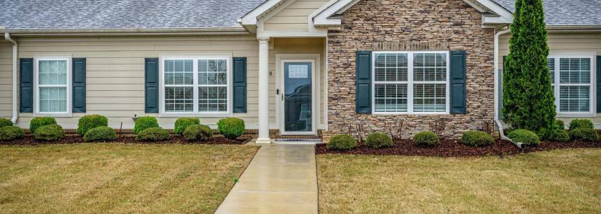 38 Moore Farm Circle NW 1