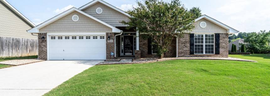 104 Artesian Lane
