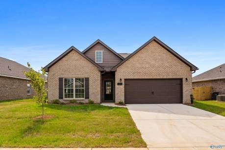 134 Ivy Vine Drive