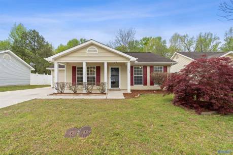 149 Sandy Hollow Drive NW