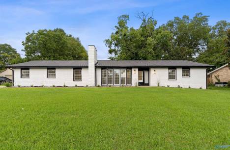 2109 Chadburn Drive SW