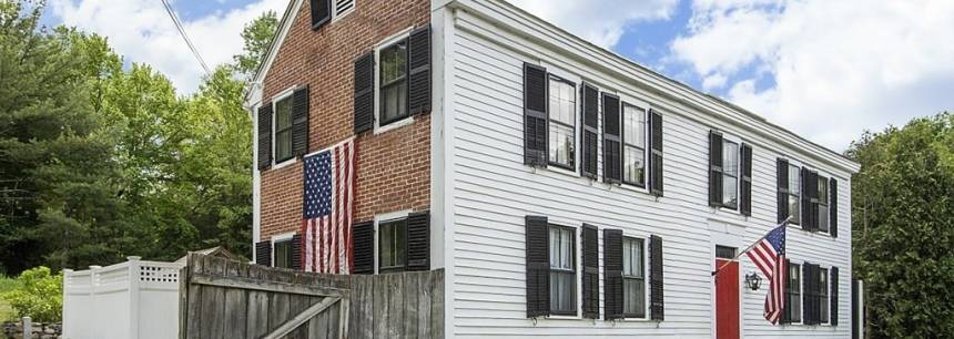 412 Main St
