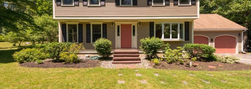32 Blood St